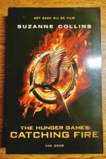 Collins, Suzanne - The Hunger Games - Catching fire