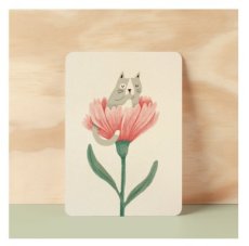 IL0037 Cat in Flower - IL0037